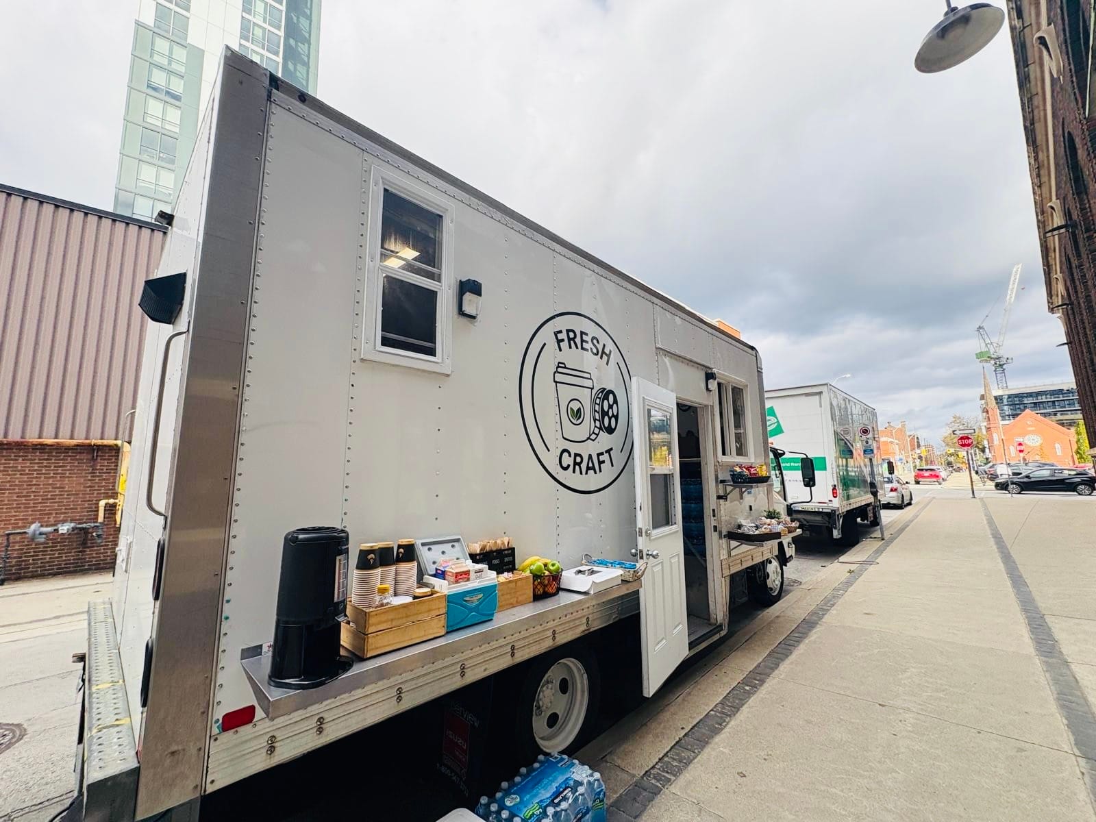 Fresh Craft truck and crew